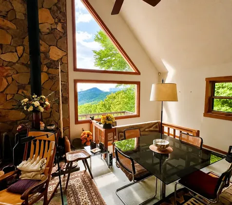 2017 Big Ridge Road Glenville NC 28736