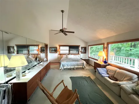 2017 Big Ridge Road Glenville NC 28736