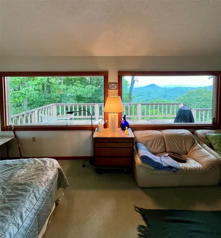2017 Big Ridge Road Glenville NC 28736