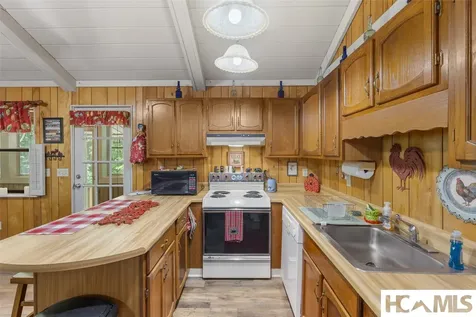 427 Mulberry Ridge Road Otto NC 28763
