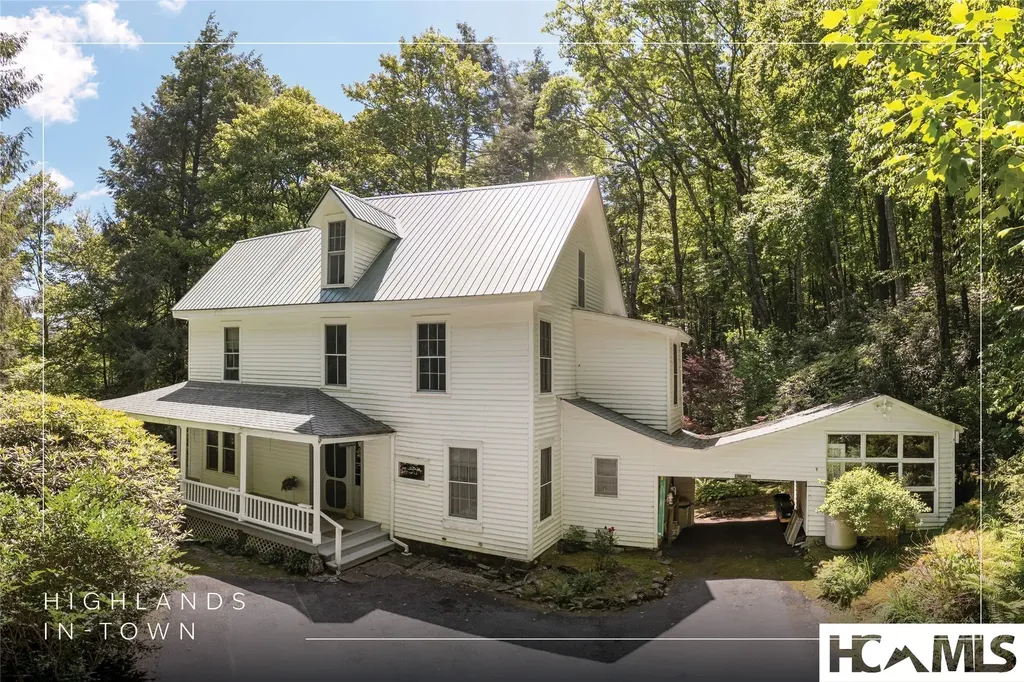 80 Highfield Drive Highlands NC 28741