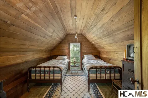 80 Highfield Drive Highlands NC 28741