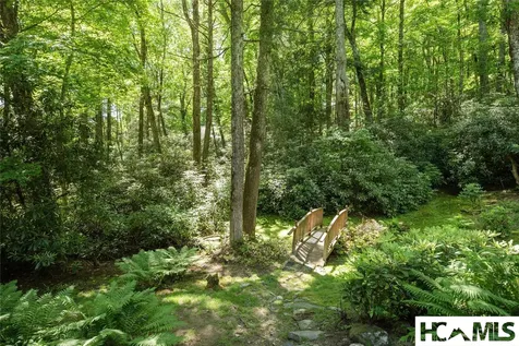 80 Highfield Drive Highlands NC 28741