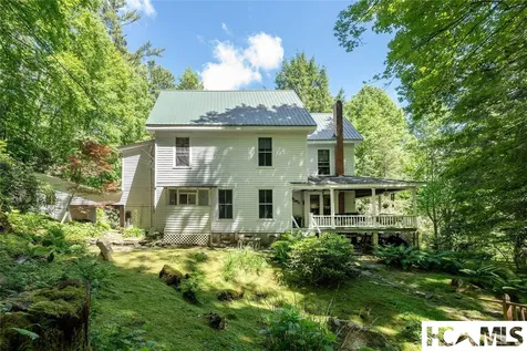 80 Highfield Drive Highlands NC 28741