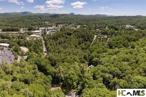 80 Highfield Drive Highlands NC 28741