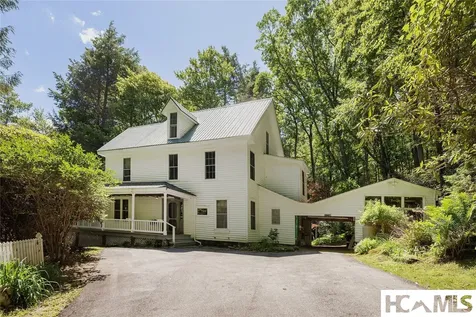 80 Highfield Drive Highlands NC 28741
