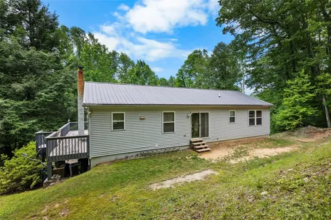 125 Round Mountain Road Brevard NC 28712