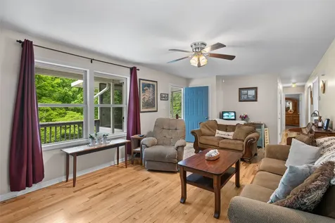 125 Round Mountain Road Brevard NC 28712