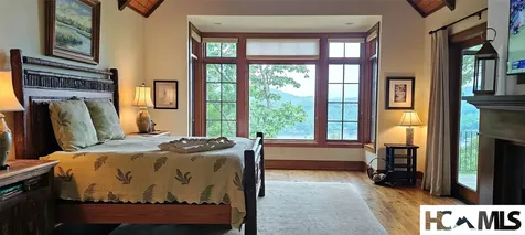 535 Hawk Mountain Road Lake Toxaway NC 28747
