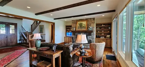 535 Hawk Mountain Road Lake Toxaway NC 28747