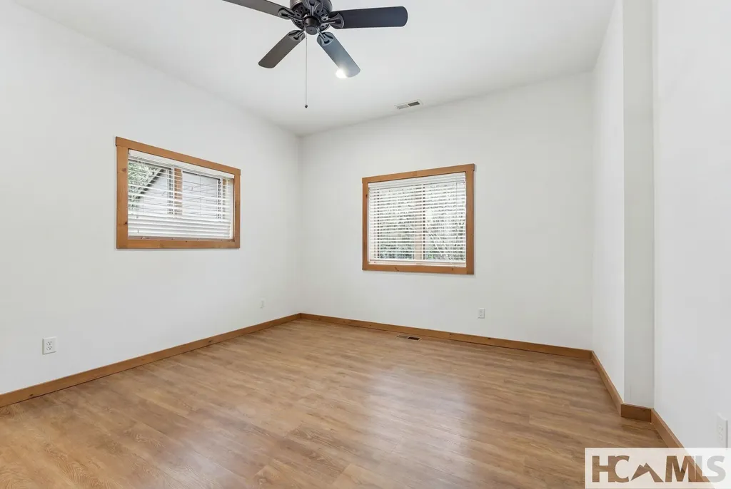 2469 Upper Whitewater Road Sapphire NC 28774