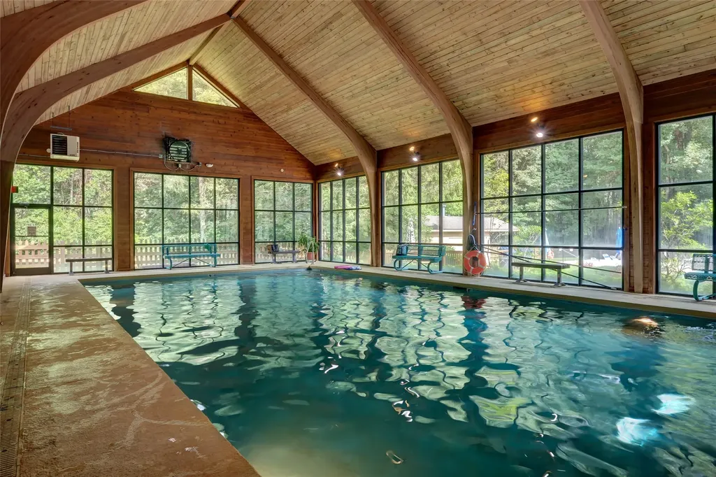 2469 Upper Whitewater Road Sapphire NC 28774