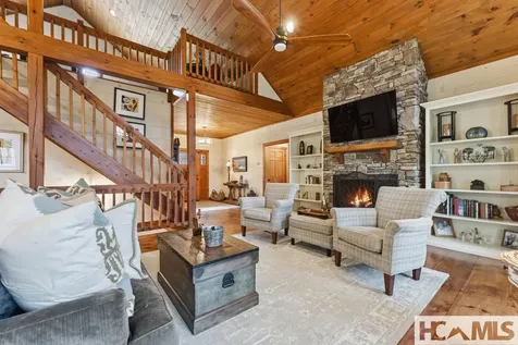 2469 Upper Whitewater Road Sapphire NC 28774