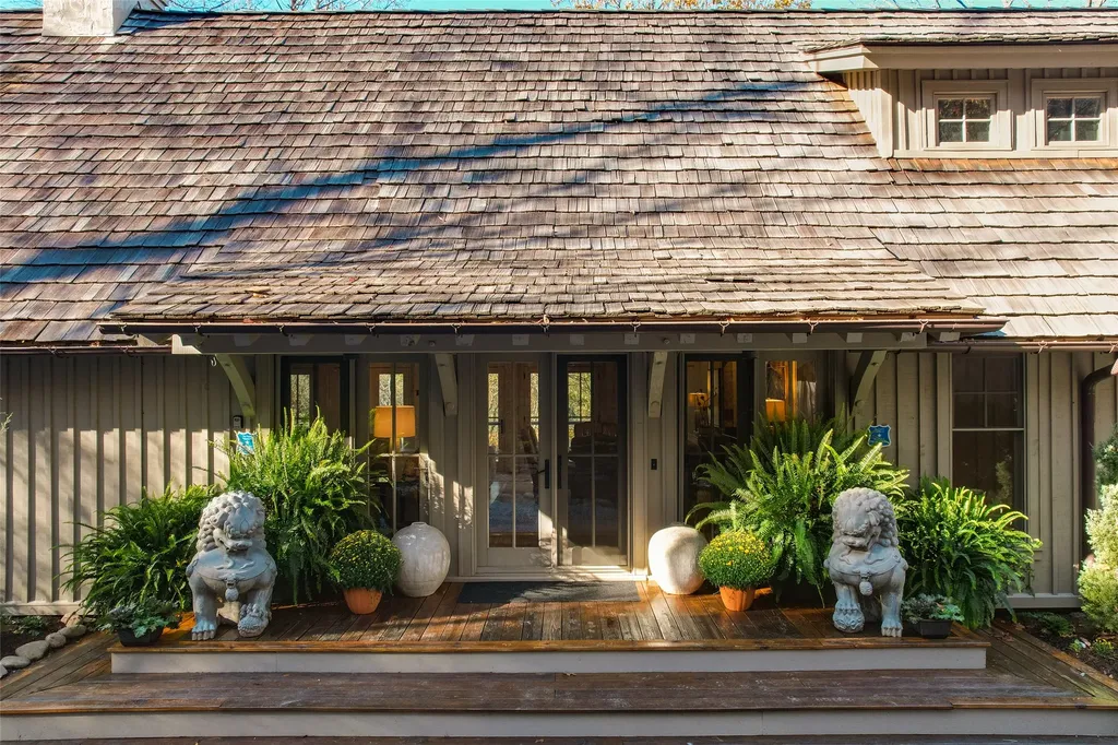 1527 Wandering Ridge Road Cashiers NC 28736