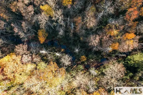1527 Wandering Ridge Road Cashiers NC 28736