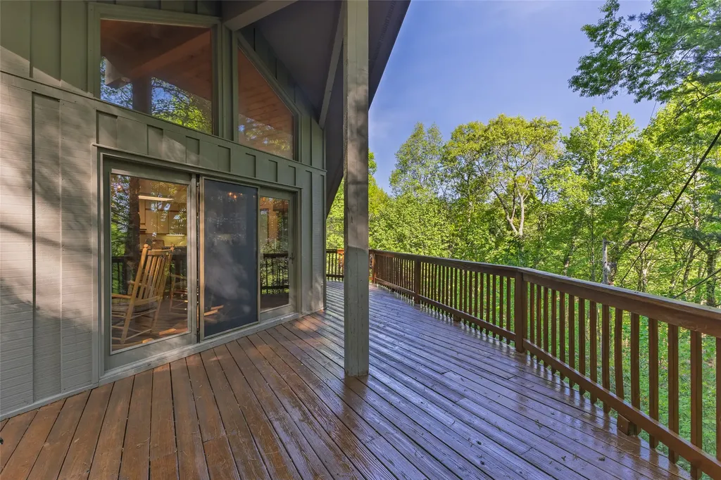 594 Highgate Road Highlands NC 28741