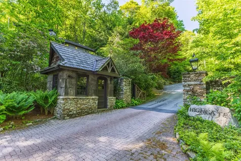 594 Highgate Road Highlands NC 28741