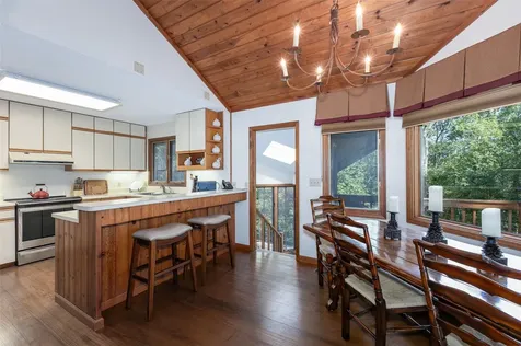 594 Highgate Road Highlands NC 28741