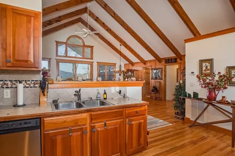 1607 N Buckberry Drive Sapphire NC 28774