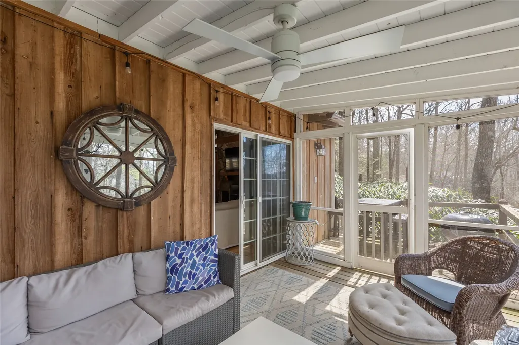 86 Dogwood Drive Highlands NC 28741
