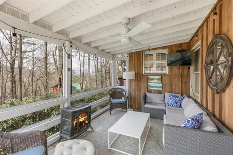 86 Dogwood Drive Highlands NC 28741