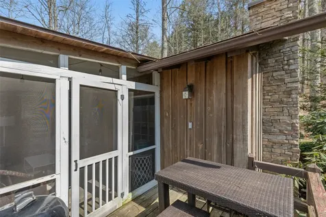 86 Dogwood Drive Highlands NC 28741