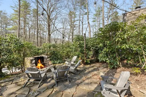 86 Dogwood Drive Highlands NC 28741