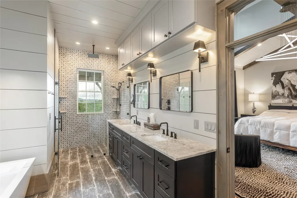 327 Golf View Road Sapphire NC 28774
