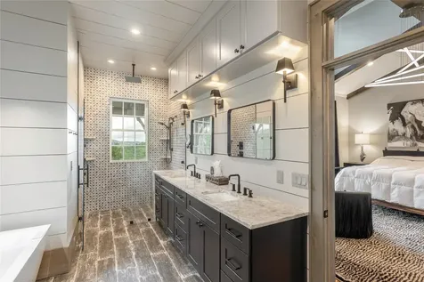 327 Golf View Road Sapphire NC 28774