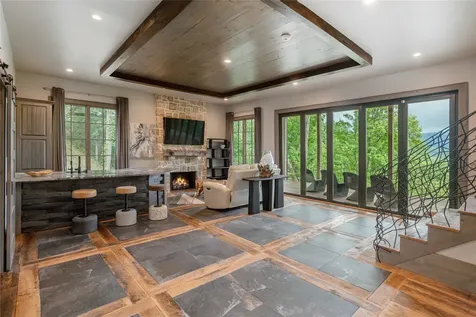 327 Golf View Road Sapphire NC 28774