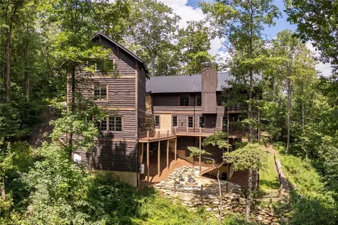 327 Golf View Road Sapphire NC 28774