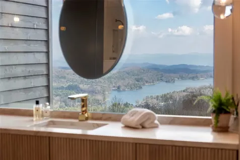 96 Moltz Court Lake Toxaway NC 28747