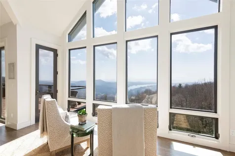 96 Moltz Court Lake Toxaway NC 28747