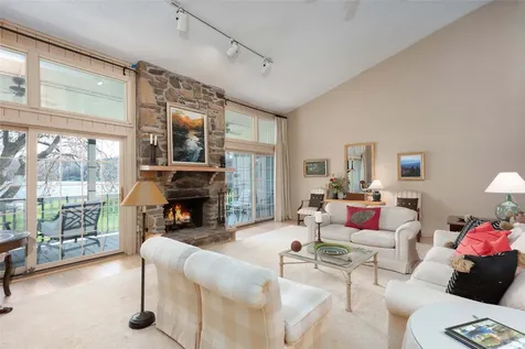 24 E Toxaway Shores Lake Toxaway NC 28747