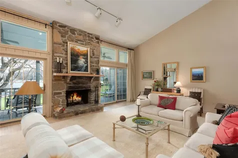 24 E Toxaway Shores Lake Toxaway NC 28747