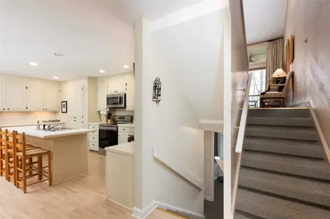 24 E Toxaway Shores Lake Toxaway NC 28747