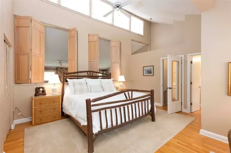 24 E Toxaway Shores Lake Toxaway NC 28747