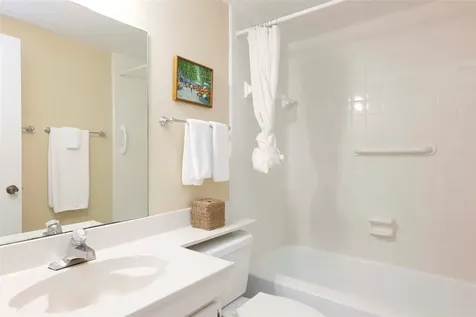 24 E Toxaway Shores Lake Toxaway NC 28747