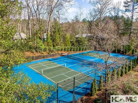 24 E Toxaway Shores Lake Toxaway NC 28747