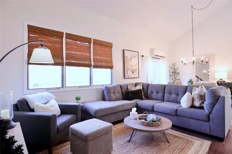 20 Chatterbox Way Sapphire NC 28774