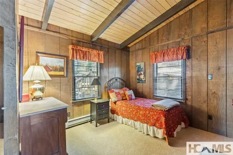 235 Hedden Lane Highlands NC 28741