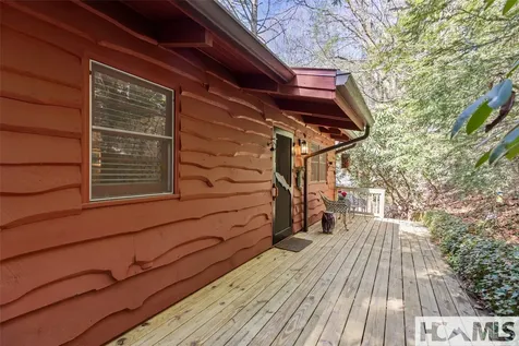 235 Hedden Lane Highlands NC 28741
