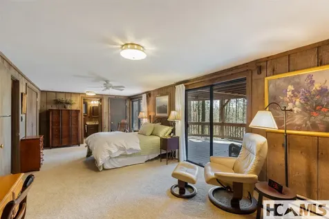 235 Hedden Lane Highlands NC 28741