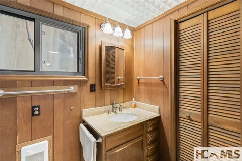 235 Hedden Lane Highlands NC 28741