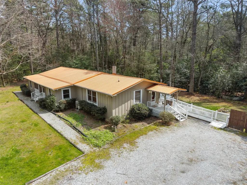 18 Holly Springs Drive Sapphire NC 28774