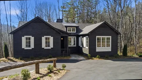 2272 Trillium Ridge Road Cashiers NC 28717