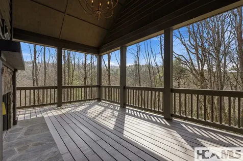 2272 Trillium Ridge Road Cashiers NC 28717