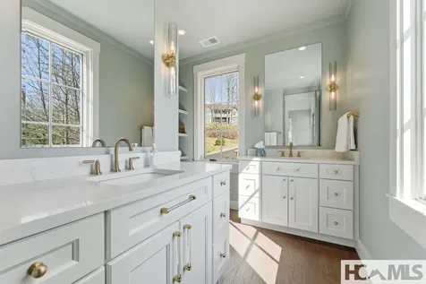 2272 Trillium Ridge Road Cashiers NC 28717