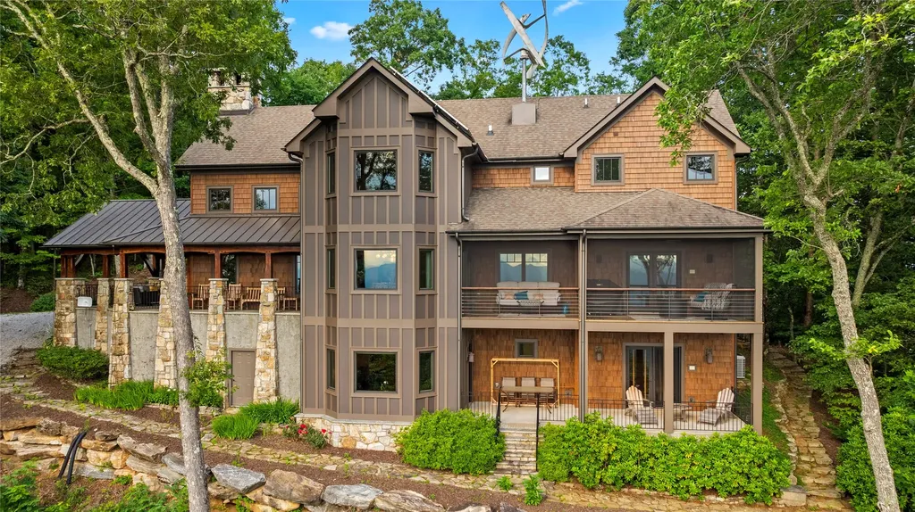 315 Bears Paw Trail Franklin NC 28734