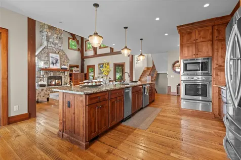 315 Bears Paw Trail Franklin NC 28734